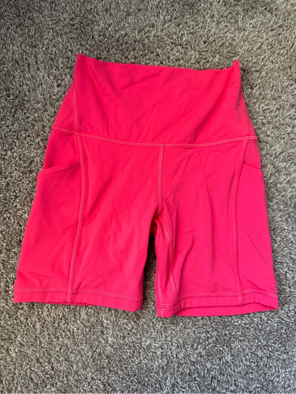 Lululemon Align short 6” with pockets